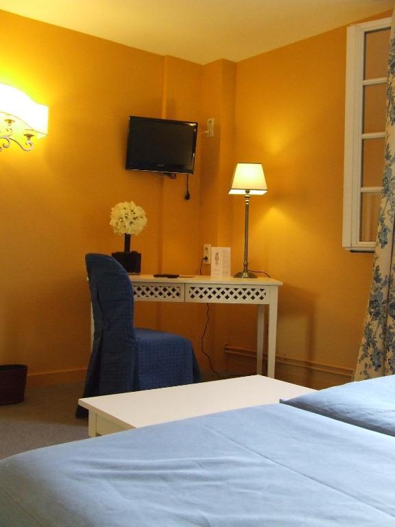 Hotel Spa Le Relais Du Bellay Montreuil-Bellay Rum bild